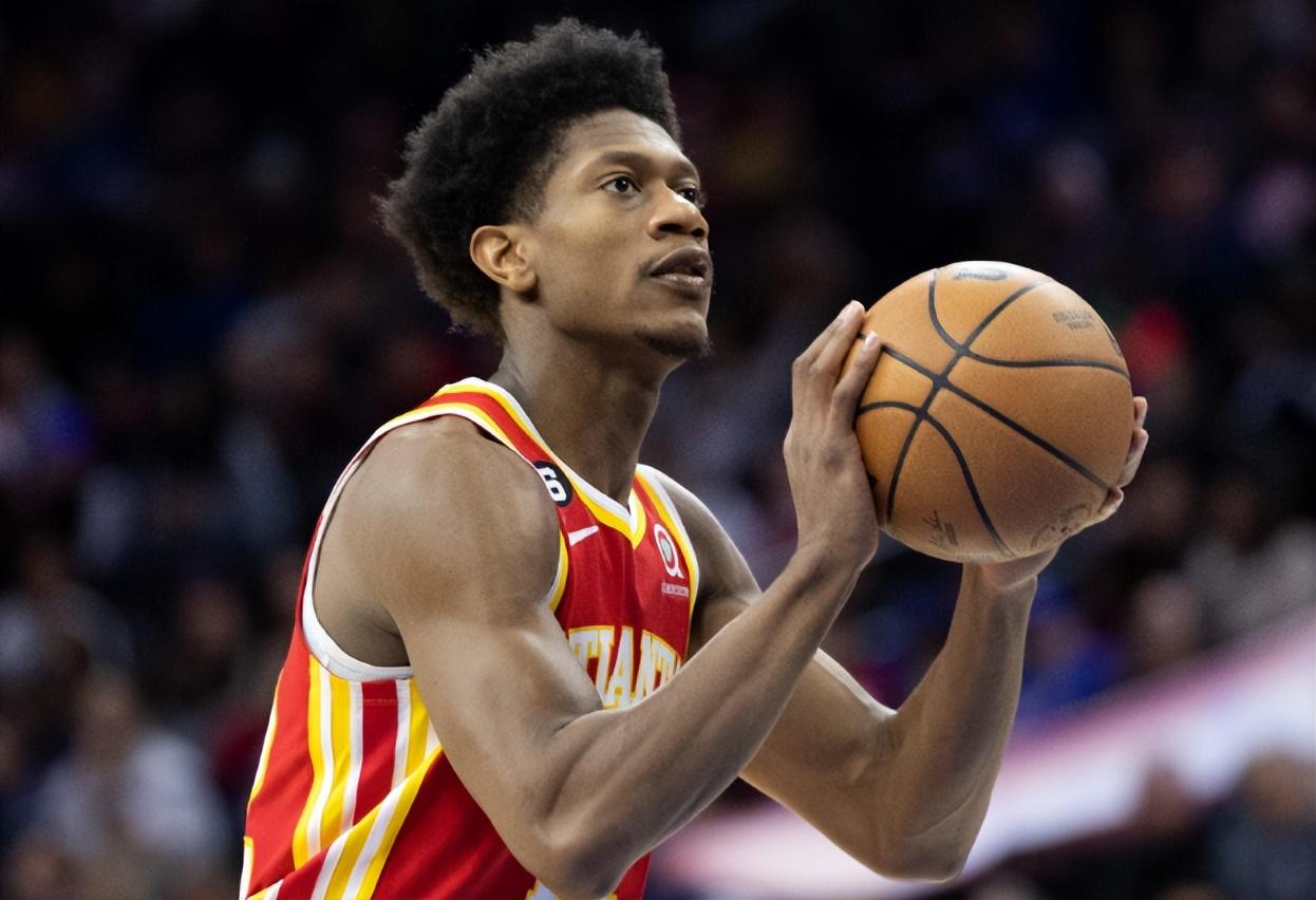 开云体育app-老鹰力克魔术，赢得乐开怀