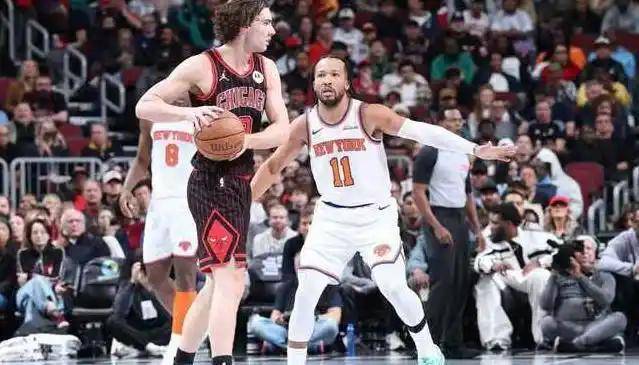 开云体育app-包含爵士横扫公牛，克莱统治全场的词条