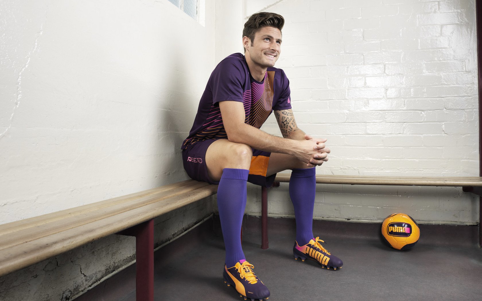 双重齿轮,当斯通斯自由人与亚特兰大铁壁重塑现代足球战术边界